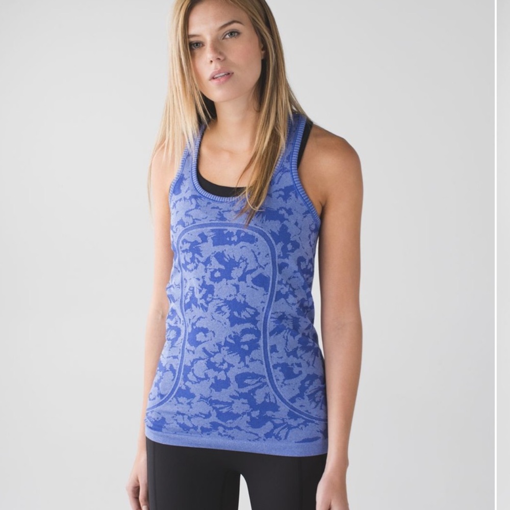 Lululemon Swiftly Tech Racerback Tank Top 2.0 *Race Length Size 10